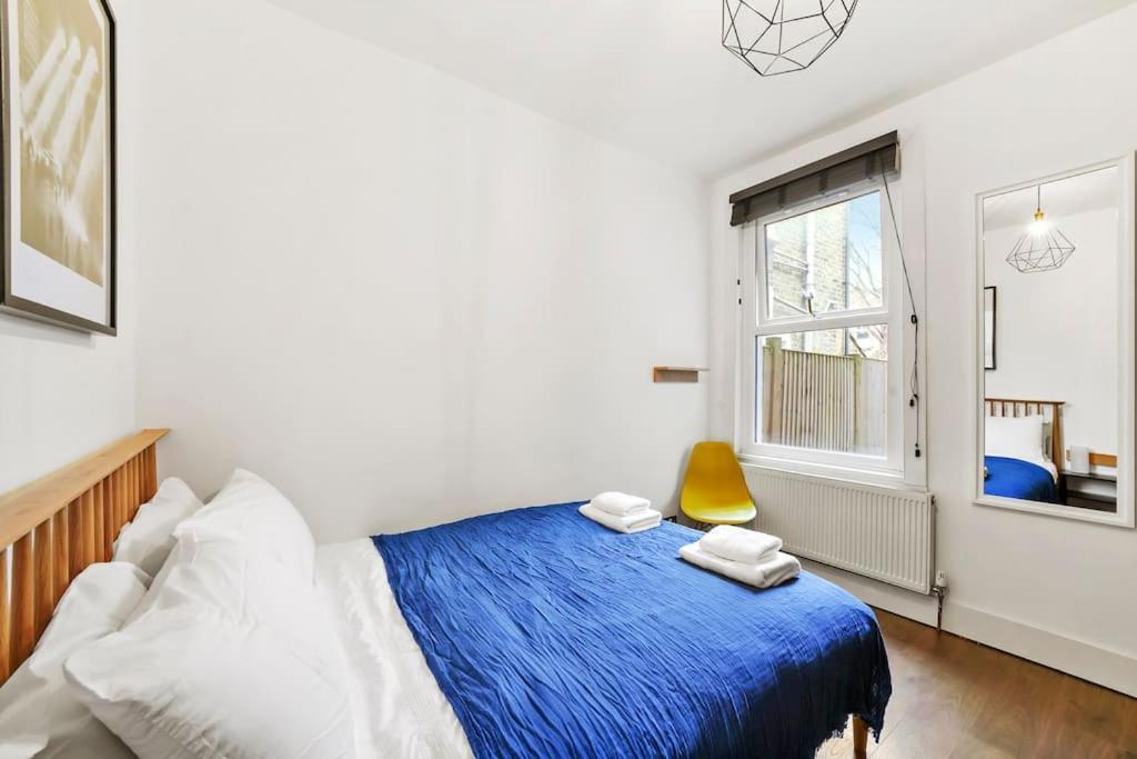2 Bed Garden Flat Leyton Village Лондон Екстериор снимка